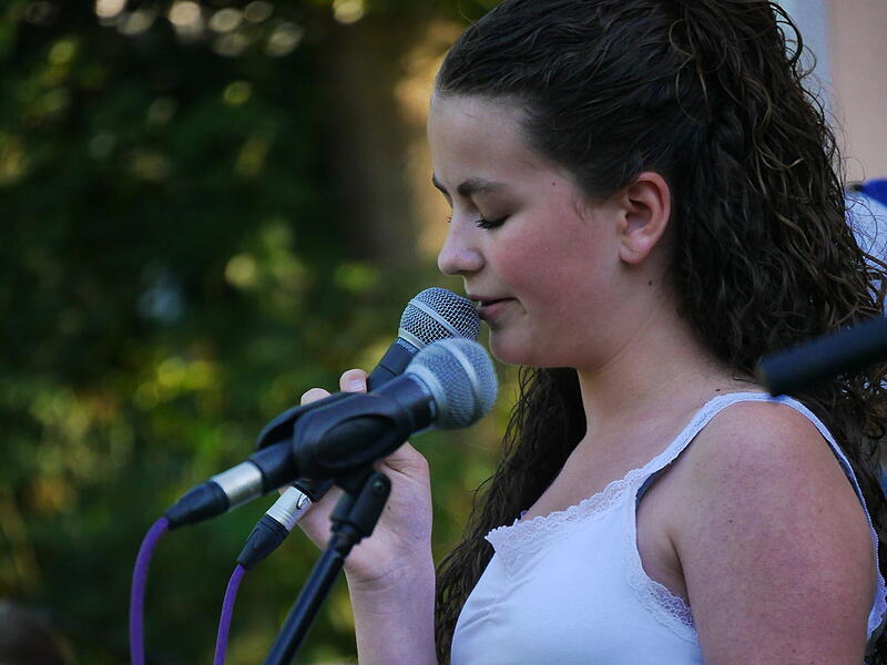 PicknickdeckenkonzertPicknickdeckenkonzert Musik an der Sinn in Bad Brückenau