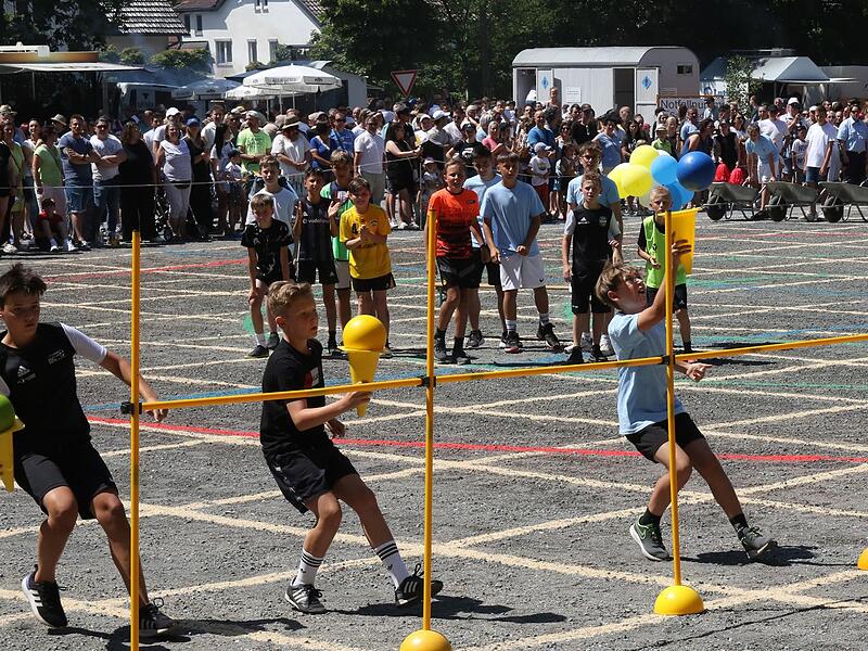 Spiel und Spaß in der Hitze.