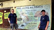 Dorfgemeinschaftsvorsitzender Sascha Link (rechts) und Christian Herzog, einer der engagierten Mitglieder des Vereins freuen sich schon auf das Festwochenende. Dorfgemeinschaftsvorsitzender Sascha Link (rechts) und Christian Herzog, einer der engagierten Mitglieder des Vereins freuen sich schon auf das Festwochenende.