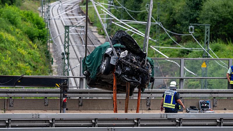 Tödlicher Unfall auf der Autobahn 3 in der Oberpfalz Tödlicher Unfall auf der Autobahn 3 in der Oberpfalz