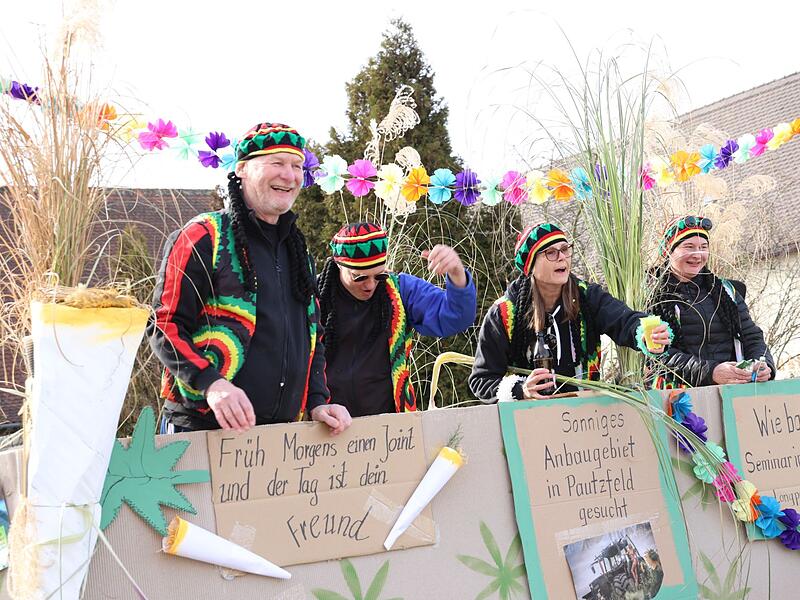 Faschingsumzug Pautzfeld 2025Faschingsumzug Pautzfeld 2025 Faschingsumzug Pautzfeld 2025Faschingsumzug Pautzfeld 2025
