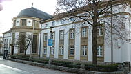 Das fr&uuml;here Kurhausbad, in dem jetzt das Landesamt f&uuml;r Gesundheit und Lebensmittelsicherheit untergebracht ist.