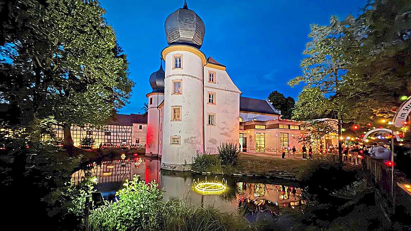 Einzigartig ist die Stimmung am Thundorfer Wasserschloss. Daniel Wandelt Einzigartig ist die Stimmung am Thundorfer Wasserschloss. Daniel Wandelt