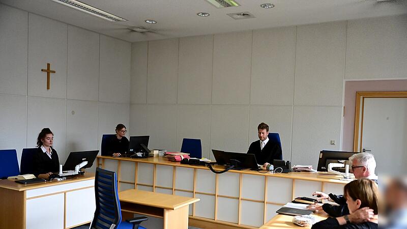 Ein Blick in den Gerichtssaal von Strafrichter Johannes Obenauf