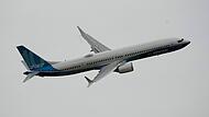 Boeing 737 MAX 10