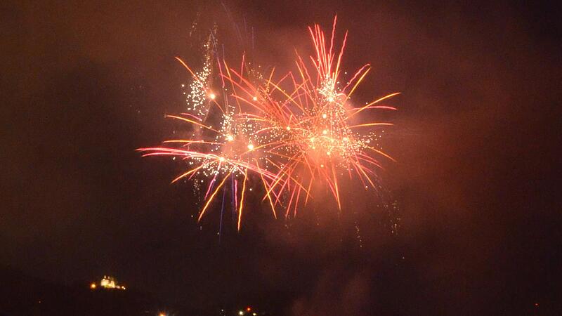 Das gro&szlig;e Abschluss-Feuerwerk geh&ouml;rt traditionell zu den Highlights beim Rakoczy-Fest in Bad Kissingen.
