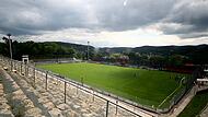 Der SCW Obermain spielt auch in der B-Klasse im 17.000 Plätze fassenden Waldstadion. Der SCW Obermain spielt auch in der B-Klasse im 17.000 Plätze fassenden Waldstadion.