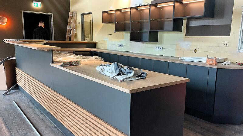 Die ersten Bilder vom Gastraum des neuen Seeb&uuml;hnen-Caf&eacute;s