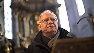 „Nächstenliebe spürbar“: Martin Emge leitet als oberster Pfarrer den Katholischen Seelsorgebereich Forchheim.Forchheim & Fränkische Schweiz