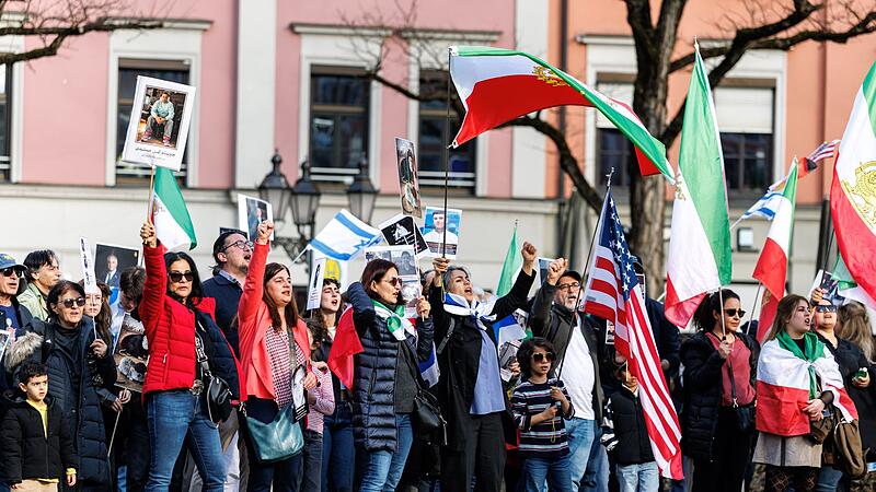 Angriff auf den Iran - Demonstration in München Angriff auf den Iran - Demonstration in München