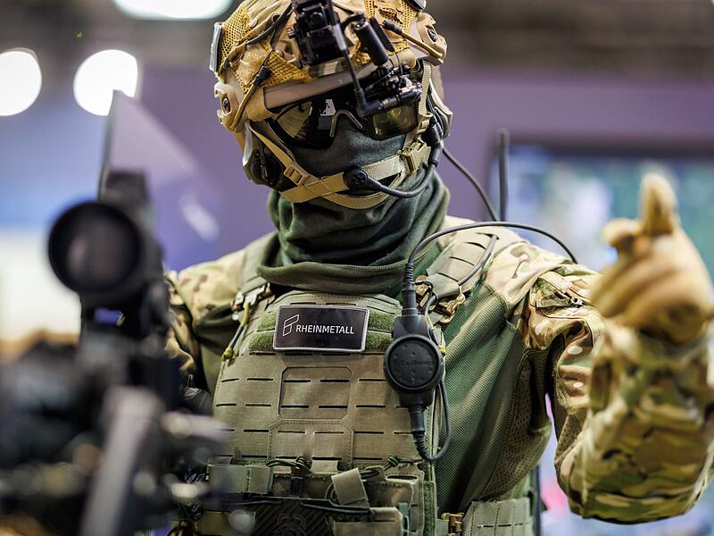 Rheinmetall-Kampfausr&uuml;stung Gladius