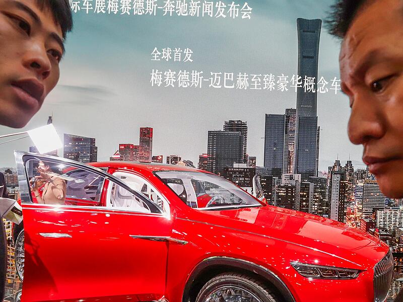 Fast 36 Prozent weniger Waren exportierten deutsche Autohersteller in den ersten neun Monaten nach Fernost.