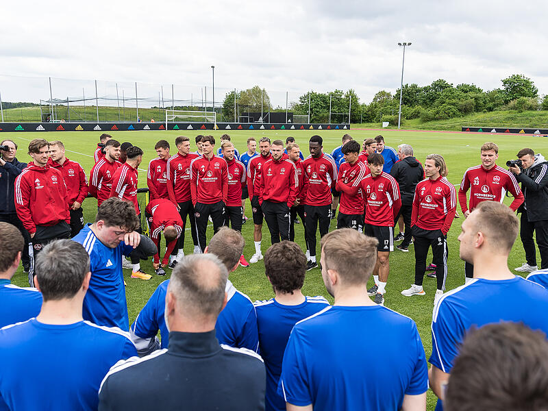 1. FC N&uuml;rnberg bolzt mit dem Special-Olympics-Team Deutschland in Herzogenaurach 2023