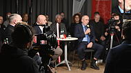 Regionentalk: Die Diskussion vor der Bundestagswahl 2025Regionentalk: Die Diskussion vor der Bundestagswahl 2025 Regionentalk: Die Diskussion vor der Bundestagswahl 2025