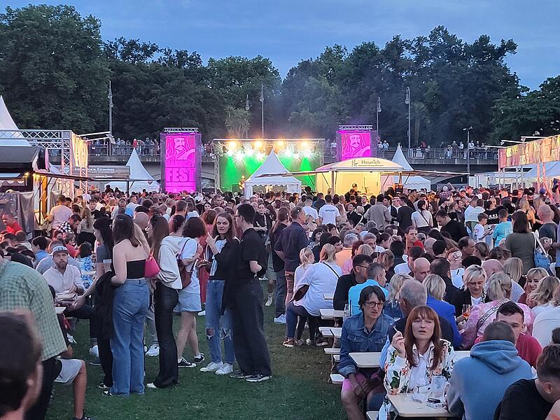 Rakoczy-Fest 2024 in Bad Kissingen er&ouml;ffnet: Party auf der Europawiese