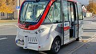 Bringen autonome Fahrzeuge wie dieses Shuttle die Automobilbranche in Bedrängnis?