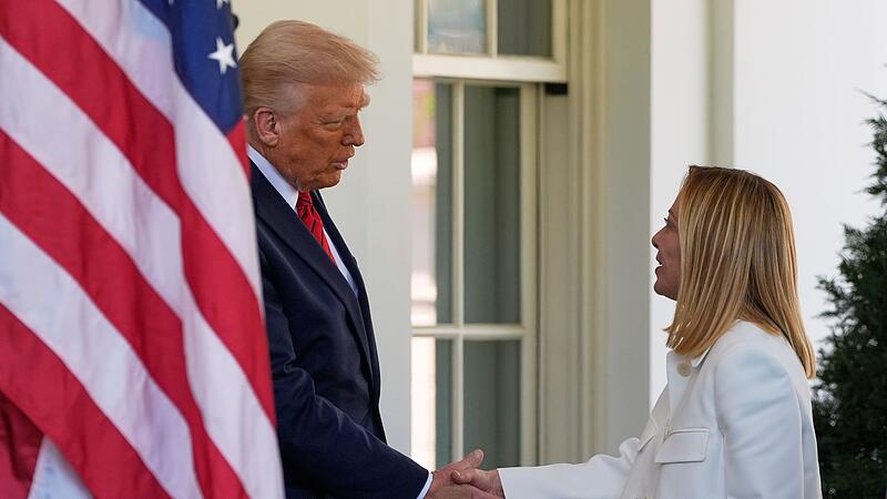 Trump empf&auml;ngt Meloni