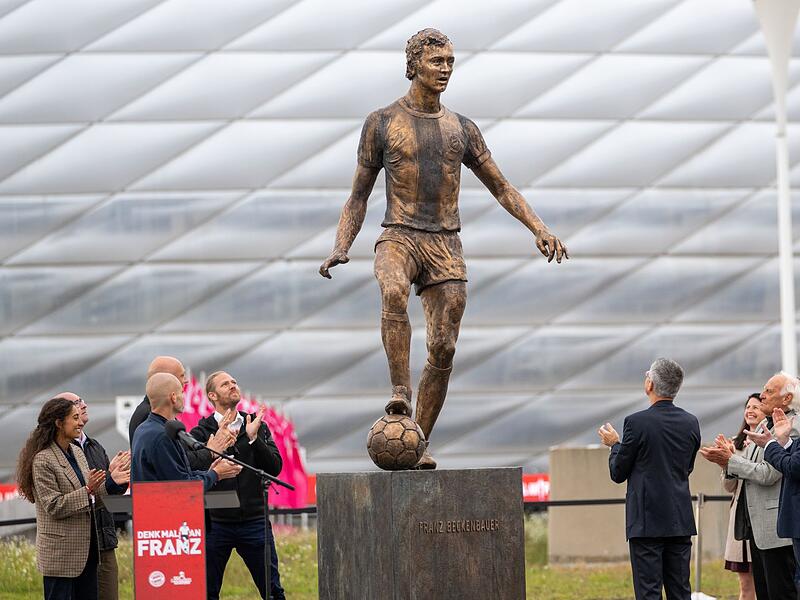 Statue zu Ehren von Franz Beckenbauer