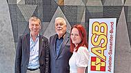 Der Coburger Alt-Oberbürgermeister Norbert Tessmer (Mitte) ist zum Vorsitzenden des bayerischen Arbeiter-Samariter-Bundes gewählt worden. Seine Stellvertreter sind Dominik Blunck und Kristin Schuhmann.        Timm Sch... Der Coburger Alt-Oberbürgermeister Norbert Tessmer (Mitte) ist zum Vorsitzenden des bayerischen Arbeiter-Samariter-Bundes gewählt worden. Seine Stellvertreter sind Dominik Blunck und Kristin Schuhmann.        Timm Sch...