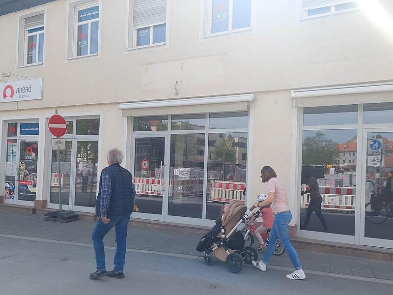 Für die Weltbild-Filiale muss noch ein Nachfolger gefunden werden.Forchheim & Fränkische Schweiz Für die Weltbild-Filiale muss noch ein Nachfolger gefunden werden.Forchheim & Fränkische Schweiz