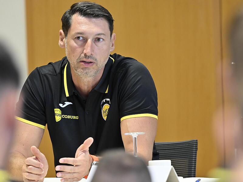 HSC-Trainer Anel Mahmutefendic gewann im Testspiel gegen den SC Magdeburg wertvolle Erkenntnisse. HSC-Trainer Anel Mahmutefendic gewann im Testspiel gegen den SC Magdeburg wertvolle Erkenntnisse.