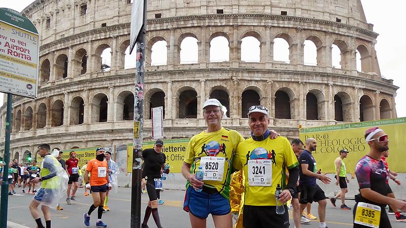 Auf olympischen Spuren in Rom: J&uuml;rgen Sinthofen (links) ist in allen Austragungsst&auml;dten der Olympischen Sommerspiele einen Marathon gelaufen.