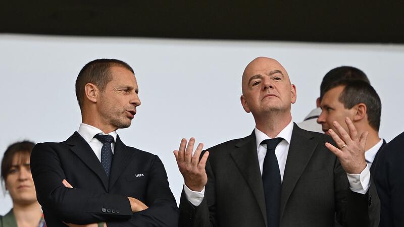 Aleksander Ceferin und Gianni Infantino