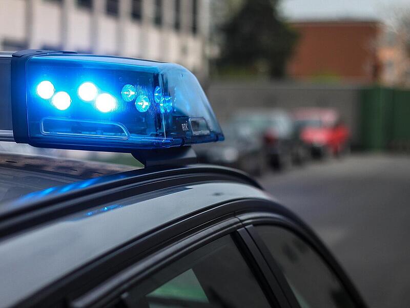 Polizei Blaulicht - Symbolfoto Polizei Blaulicht - Symbolfoto