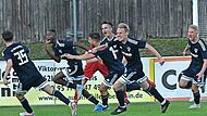 Dieses Tor fühlte sich in dem Moment wie ein Sieg an: Nachdem Yusupha Njie beim FC Lichtenfels zum späten Ausgleich für seinen TSV Mönchröden getroffen hatte, folgte unbändiger Jubel.