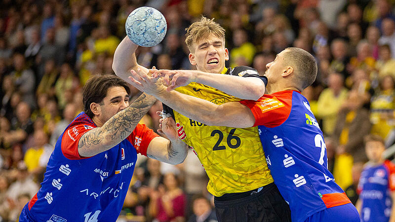 Der HSC Coburg um Pavels Valkovskis verlor gegen Balingen im Viertelfinale des DHB-Pokals.