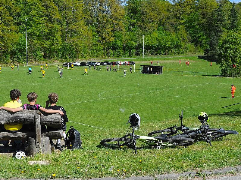 Rh&ouml;ner Fu&szlig;ball-Nachlese
