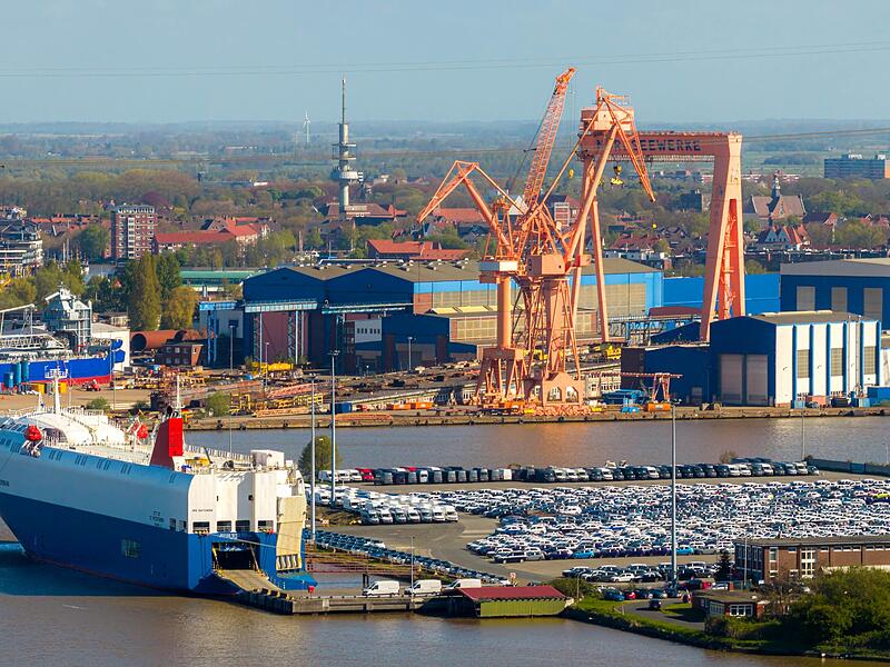 Emder Hafen - Vor der nationalen maritimen Konferenz