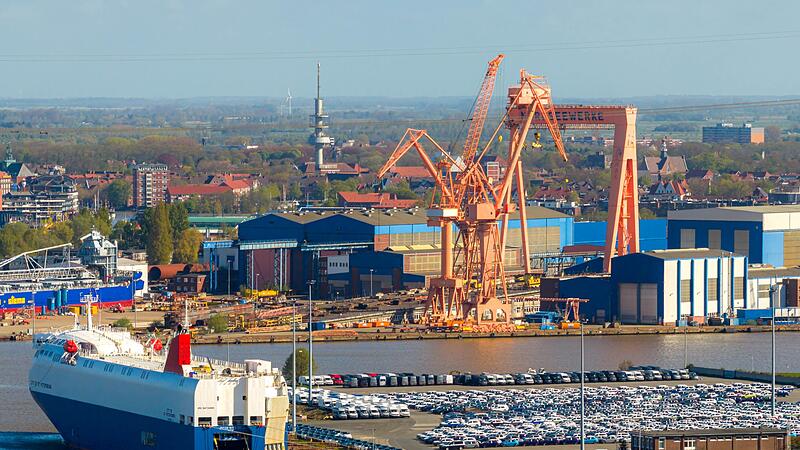 Emder Hafen - Vor der nationalen maritimen Konferenz