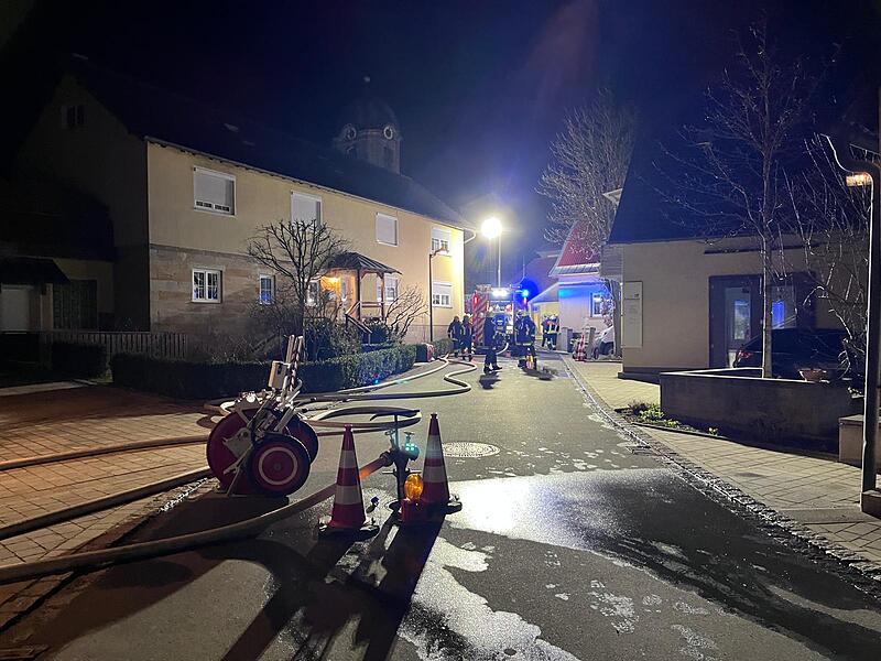 Brand in einem Kuhstall in Lahm