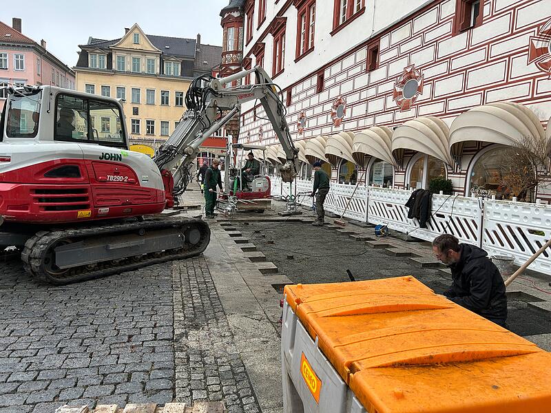 Marktplatz Coburg: Noch in diesem Jahr sollen vor dem Stadthaus sieben Platanen gepflanzt werden.