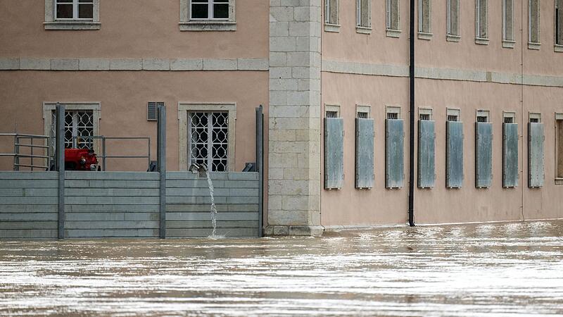 Hochwasser in Bayern - Weltenburg