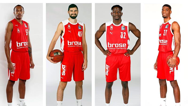 Ehemalige Bamberger Center (von links): Darion Atkins, David Kravish, Norense Odiase und Shevon Thompson Ehemalige Bamberger Center (von links): Darion Atkins, David Kravish, Norense Odiase und Shevon Thompson
