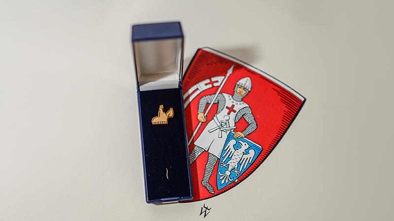 Bamberger Bürgernadel Mit der Bamberger Bürgernadel werden Personen ausgezeichnet, die sich in herausragender Art und Weise ehrenamtlich engagieren oder engagiert haben.