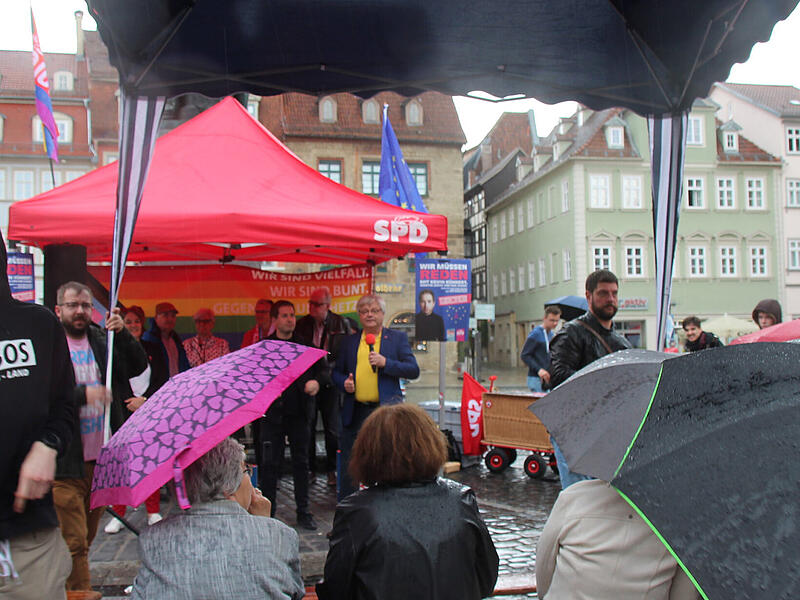 AfD und D&ouml;nerpreis: SPD-Generalsekret&auml;r Kevin K&uuml;hnert in Coburg vor Europawahl