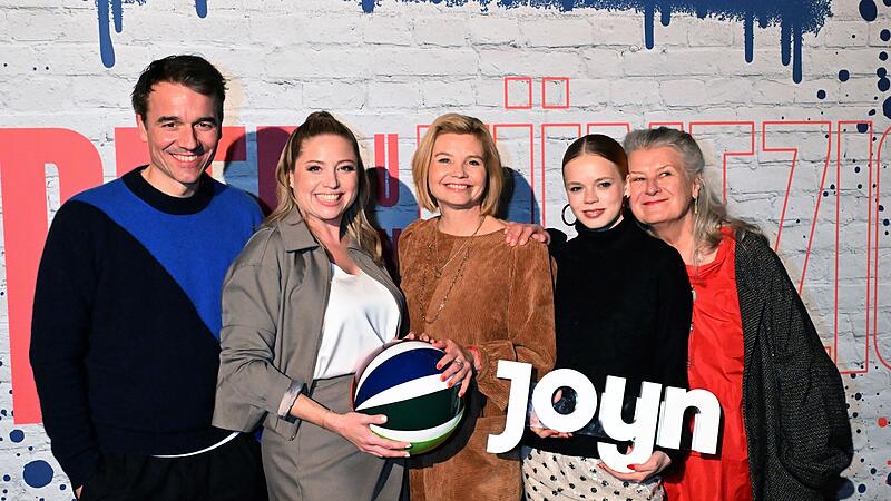 Premiere der Serie "Frier und Fünfzig - Am Ende meiner Tage" Premiere der Serie "Frier und Fünfzig - Am Ende meiner Tage"