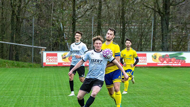 Die Katschenreuther um Pascal Kolb (vorne) sind eines der heimst&auml;rksten Teams der Bezirksliga Ost. Das wollen sie auch am Sonntag gegen den Dritten FSV Bayreuth zeigen.