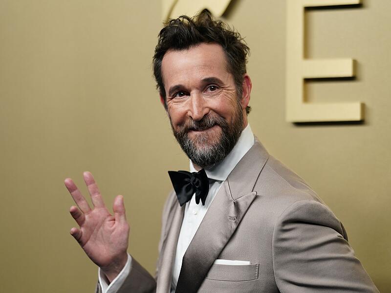 Noah Wyle Noah Wyle