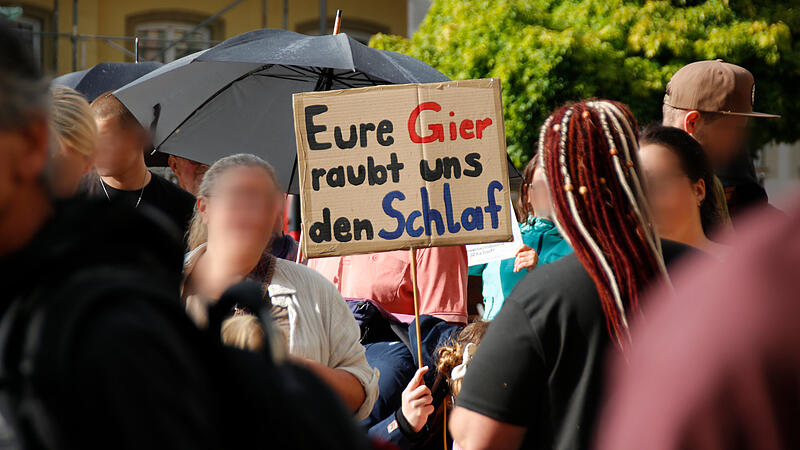 Demo gegen geplantes Gewerbegebiet in Westheim Demo gegen geplantes Gewerbegebiet in Westheim