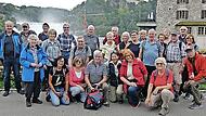 Die Wandergruppe des Alpenvereins Bad Kissingen am Rheinfall.