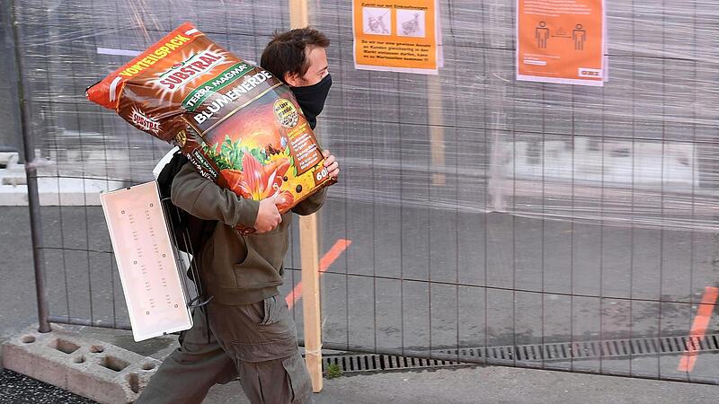 Blumenerde stand selten auf dem &bdquo;Bestellzettel&ldquo; der jungen Diebe, die jetzt vor Gericht stehen.