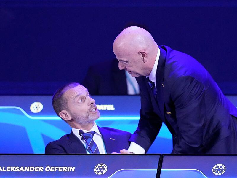 Aleksandar Ceferin (l) und Gianni Infantino