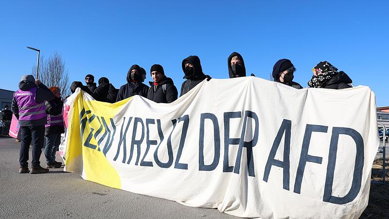 Politischer Aschermittwoch in Bayern - AfD - Demonstration