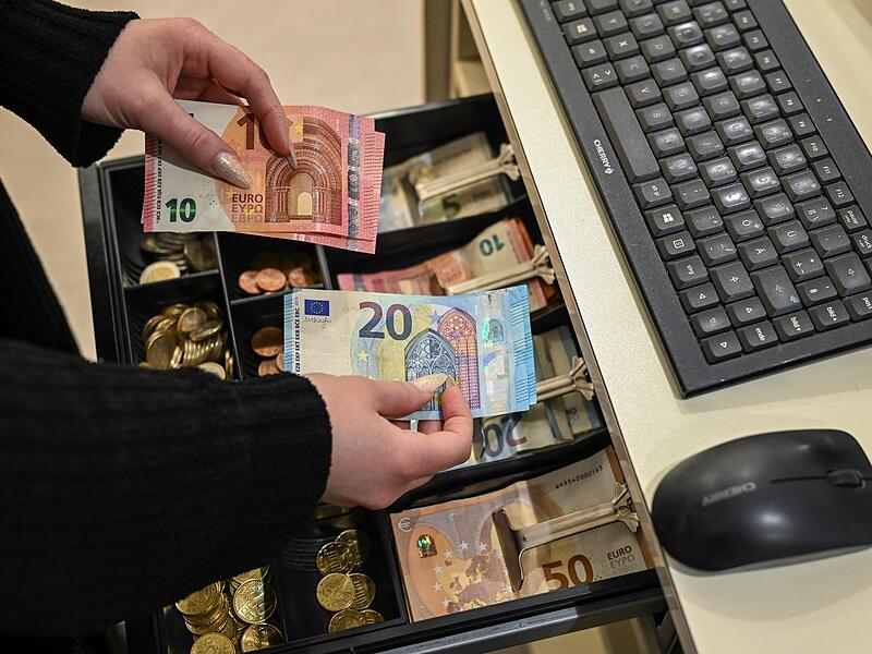 Bargeld Bargeld