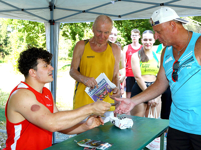 Werfertag des UAC Kulmbach 2024 in StadtsteinachWerfertag 2024 in Stadtsteinach Werfertag des UAC Kulmbach 2024 in Stadtsteinach