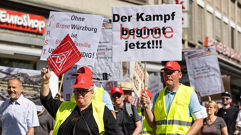 Demonstration der Würzburger Brose-Beschäftigten gegen die Schließung ihres Standortes.